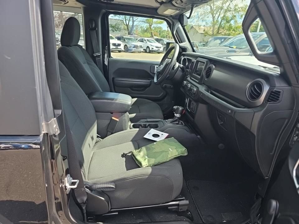 2022 Jeep Wrangler Sport 4x4