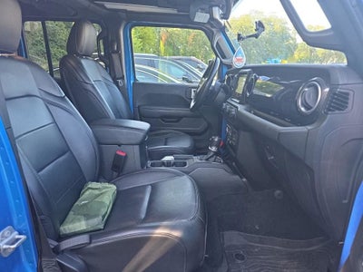2022 Jeep Wrangler Unlimited Sahara Altitude