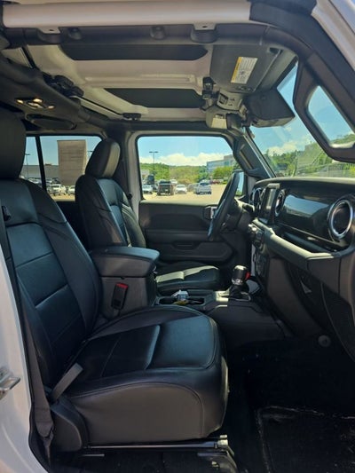 2022 Jeep Wrangler Unlimited Sahara Altitude 4x4