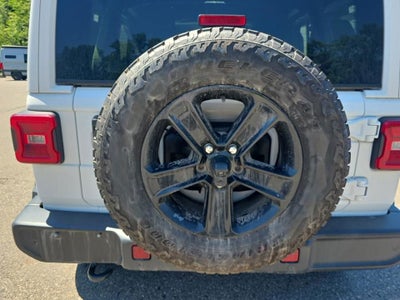2022 Jeep Wrangler Unlimited Sahara Altitude 4x4