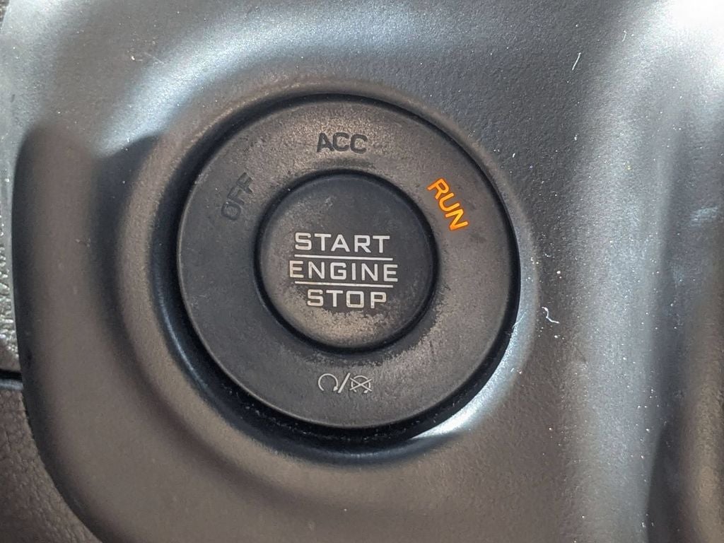 2022 Jeep Wrangler Unlimited Sahara Altitude 4x4