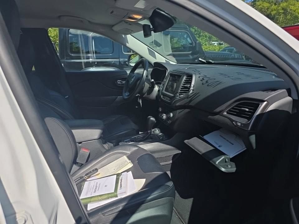 2022 Jeep Cherokee Latitude Lux 4x4