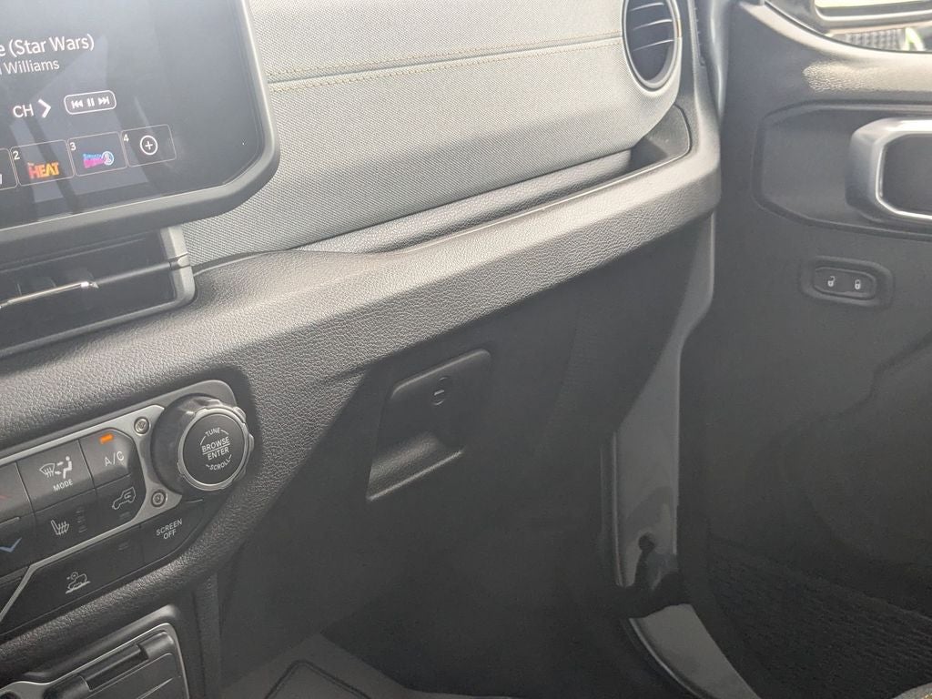 2024 Jeep Wrangler 4-Door Willys 4x4