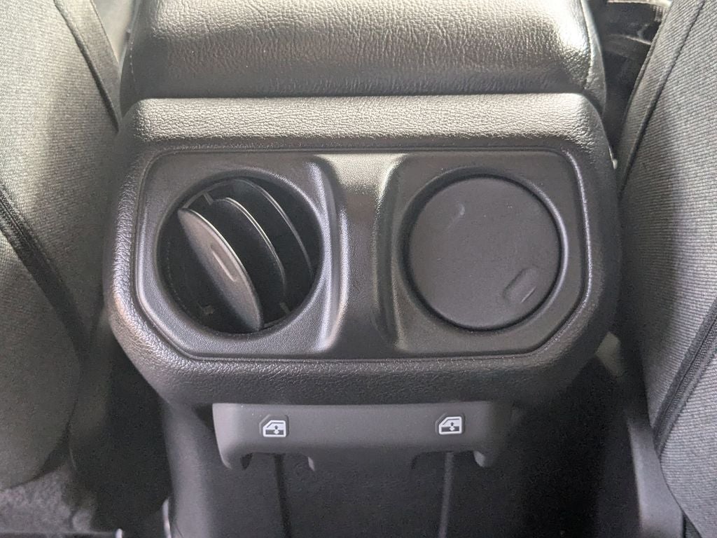 2024 Jeep Wrangler 4-Door Willys 4x4