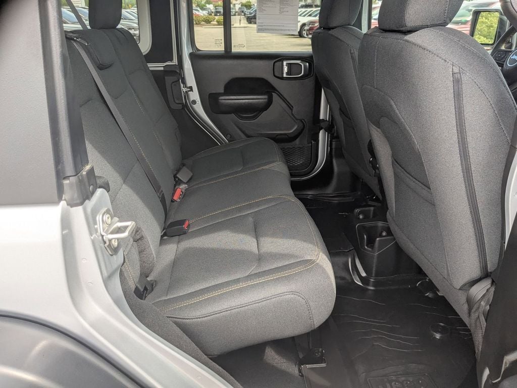 2024 Jeep Wrangler 4-Door Willys 4x4