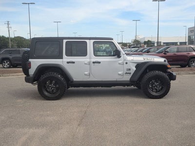 2024 Jeep Wrangler 4-Door Willys 4x4