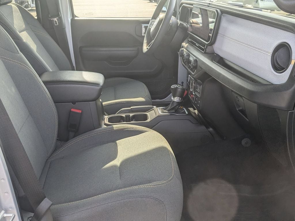 2024 Jeep Wrangler 4-Door Willys 4x4
