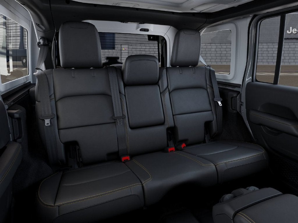 2027 Jeep Wrangler WRANGLER 4-DOOR SAHARA