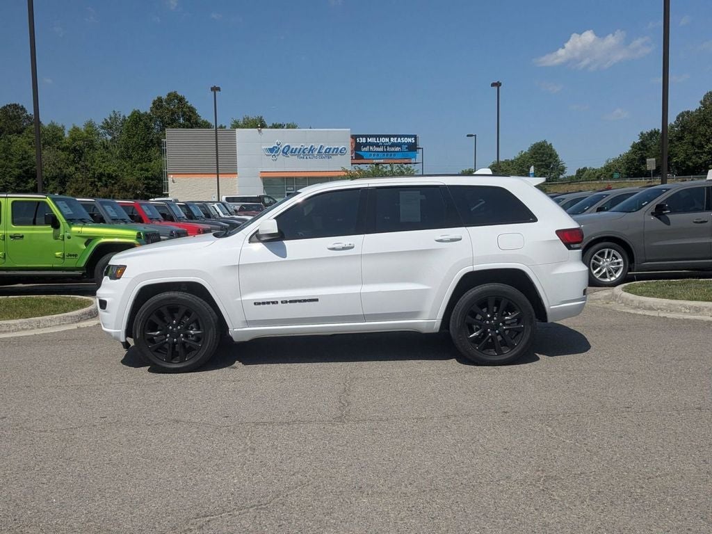 2021 Jeep Grand Cherokee Laredo X 4x4