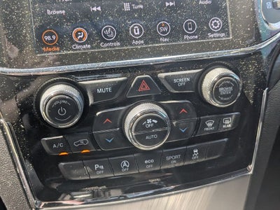 2021 Jeep Grand Cherokee Laredo X 4x4