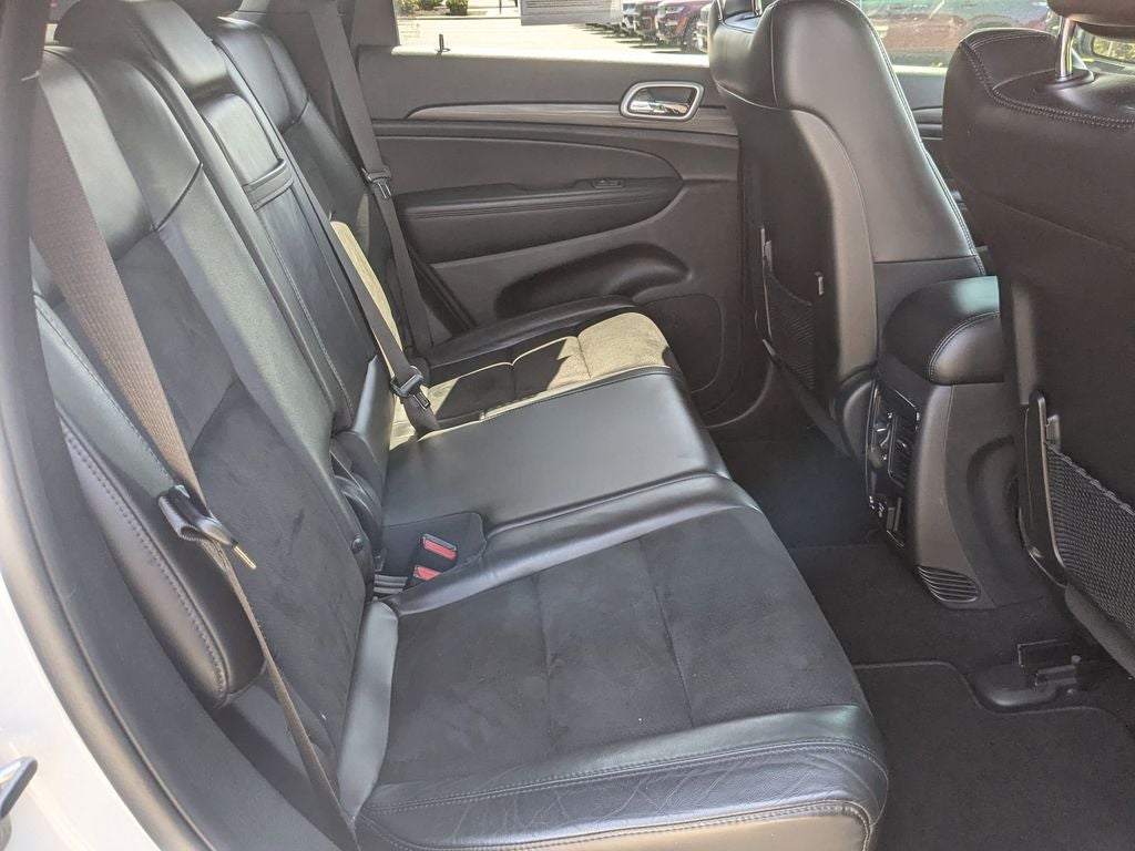 2021 Jeep Grand Cherokee Laredo X 4x4
