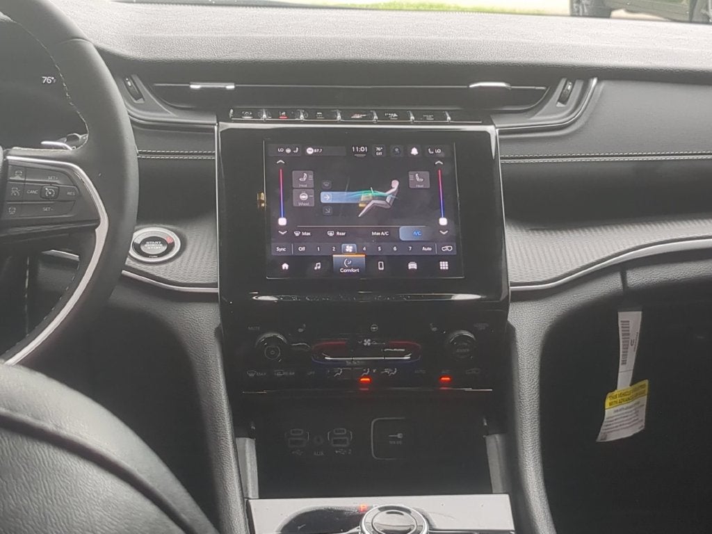 2025 Jeep Grand Cherokee Altitude X 4x4