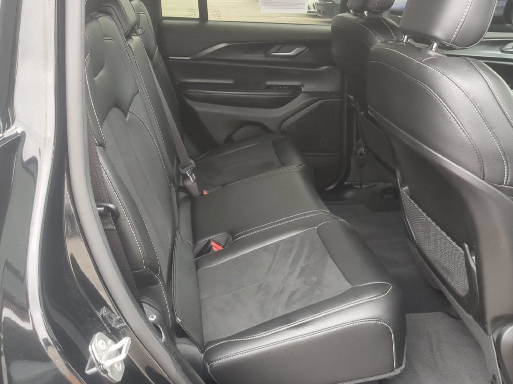 2025 Jeep Grand Cherokee Altitude X 4x4