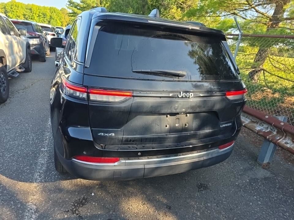 2023 Jeep Grand Cherokee Laredo 4x4
