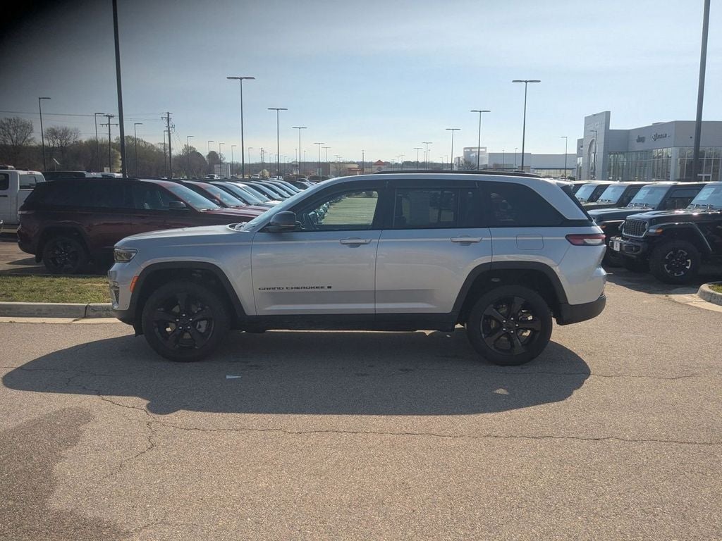 2025 Jeep Grand Cherokee Limited 4x4