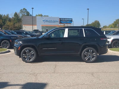 2027 Jeep Grand Cherokee GRAND CHEROKEE LIMITED 4X4