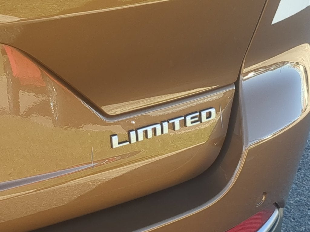 2027 Jeep Grand Cherokee GRAND CHEROKEE LIMITED 4X4