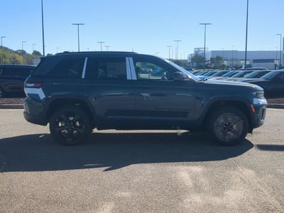 2027 Jeep Grand Cherokee GRAND CHEROKEE LIMITED 4X4