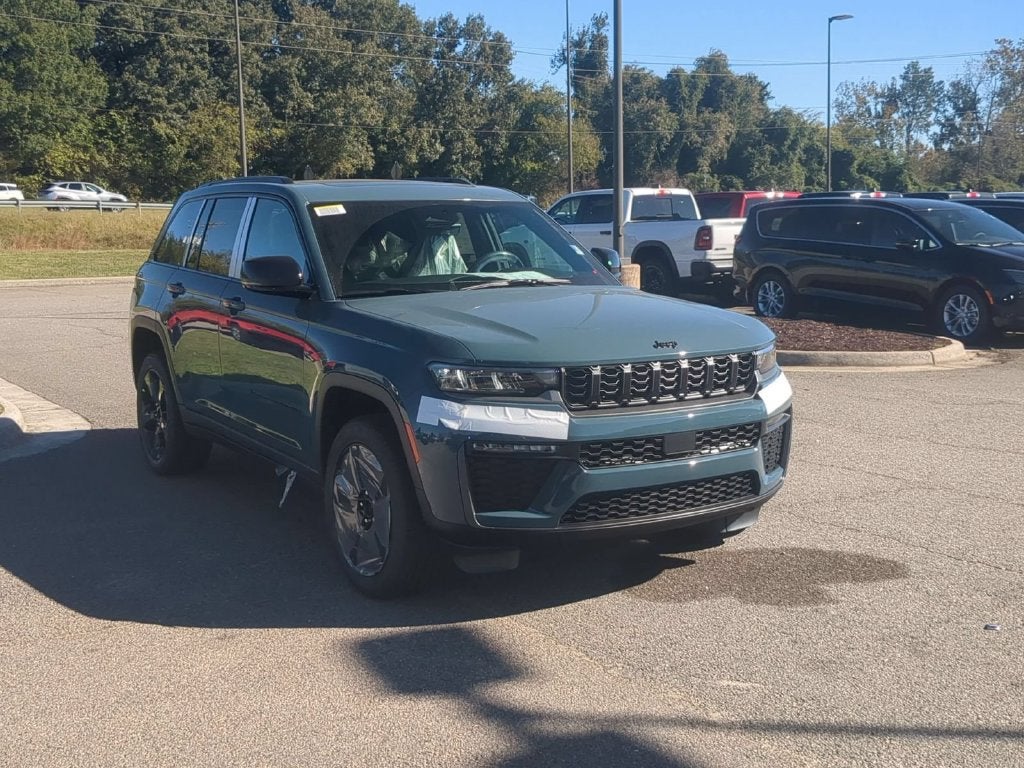 2027 Jeep Grand Cherokee GRAND CHEROKEE LIMITED 4X4