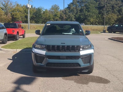 2027 Jeep Grand Cherokee GRAND CHEROKEE LIMITED 4X4