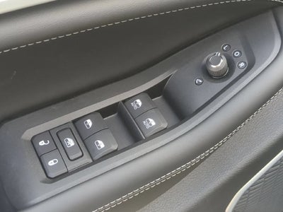 2027 Jeep Grand Cherokee GRAND CHEROKEE LIMITED RESERVE 4X4