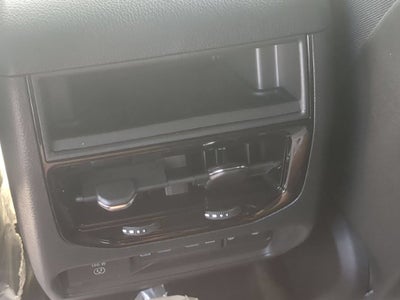 2027 Jeep Grand Cherokee GRAND CHEROKEE LIMITED RESERVE 4X4
