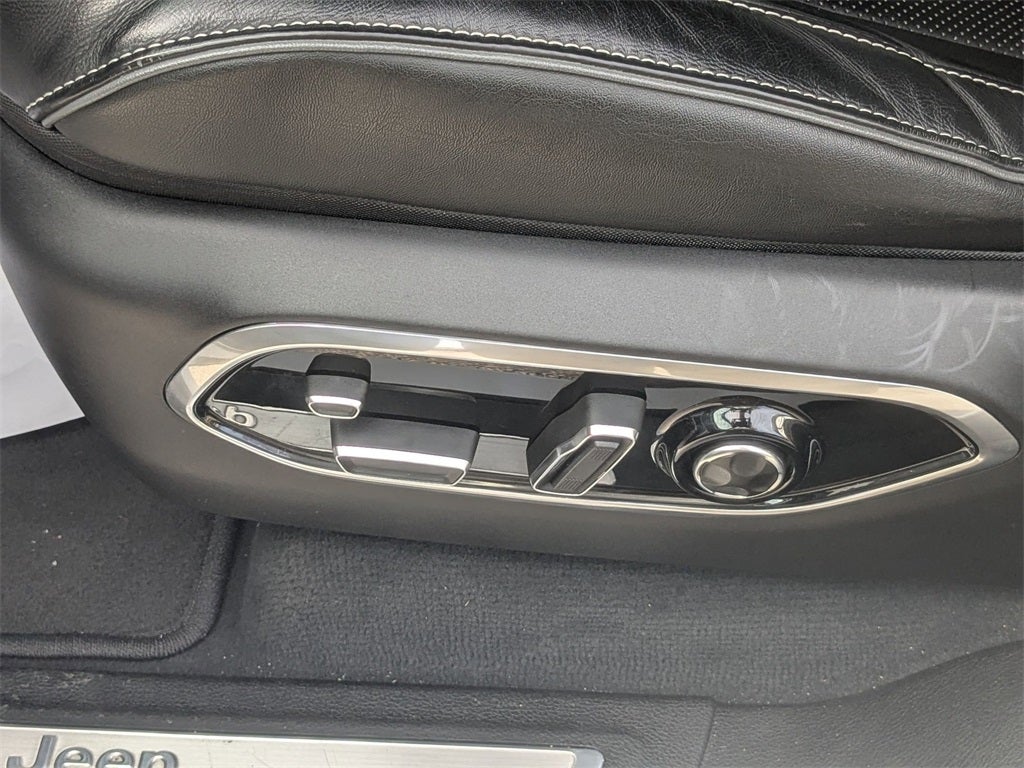 2023 Jeep Grand Cherokee Overland 4x4