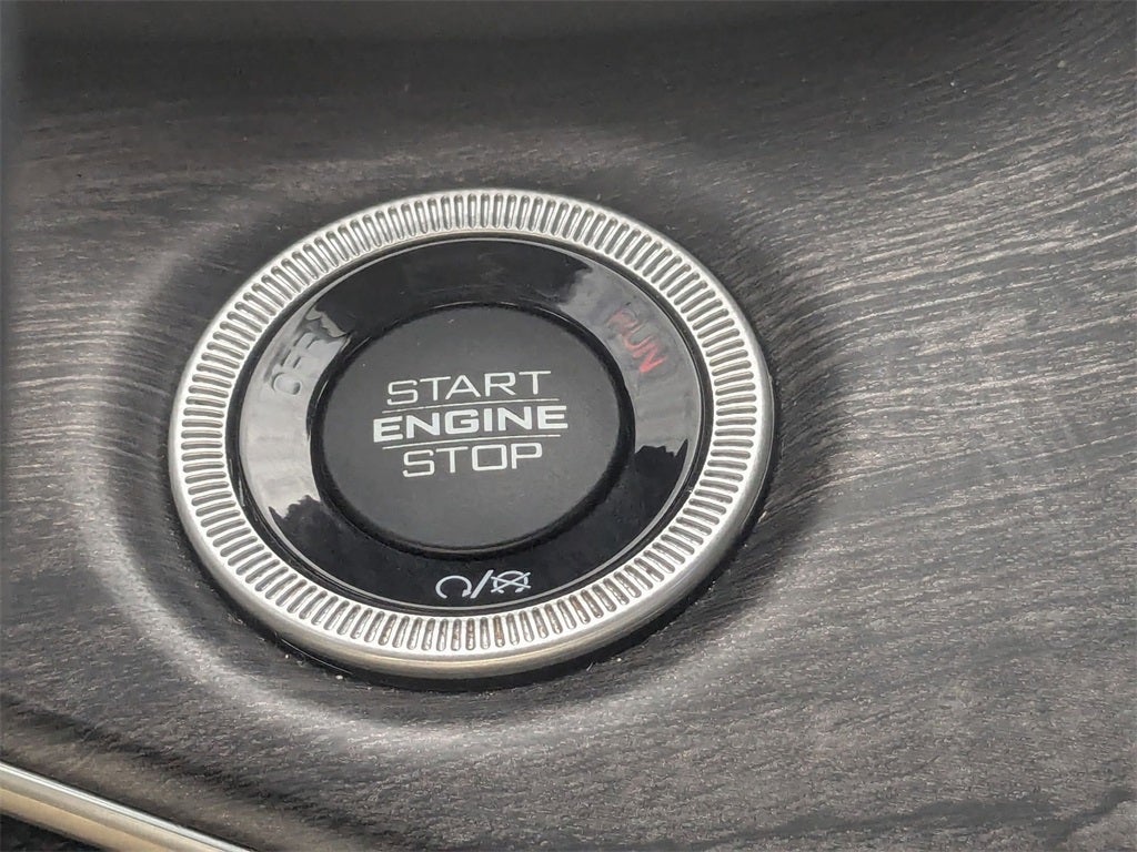 2023 Jeep Grand Cherokee Overland 4x4