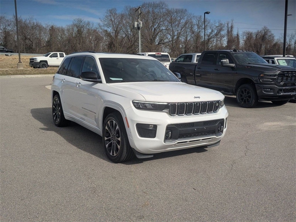 2023 Jeep Grand Cherokee Overland 4x4