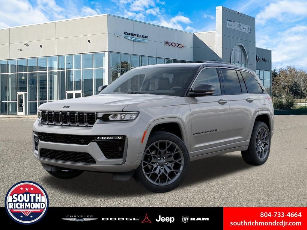 2026 Jeep Grand Cherokee Summit 4x4's photo
