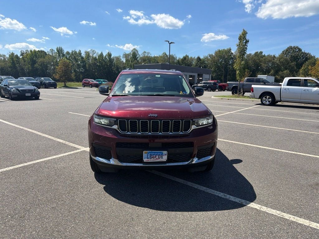 2022 Jeep Grand Cherokee L Laredo 4x4