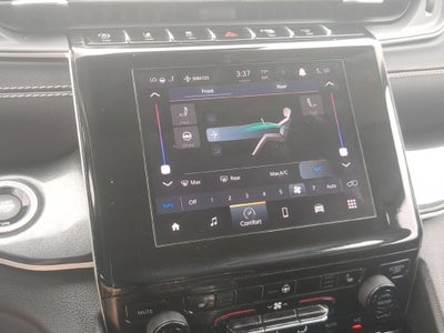 2022 Jeep Grand Cherokee L Laredo 4x4