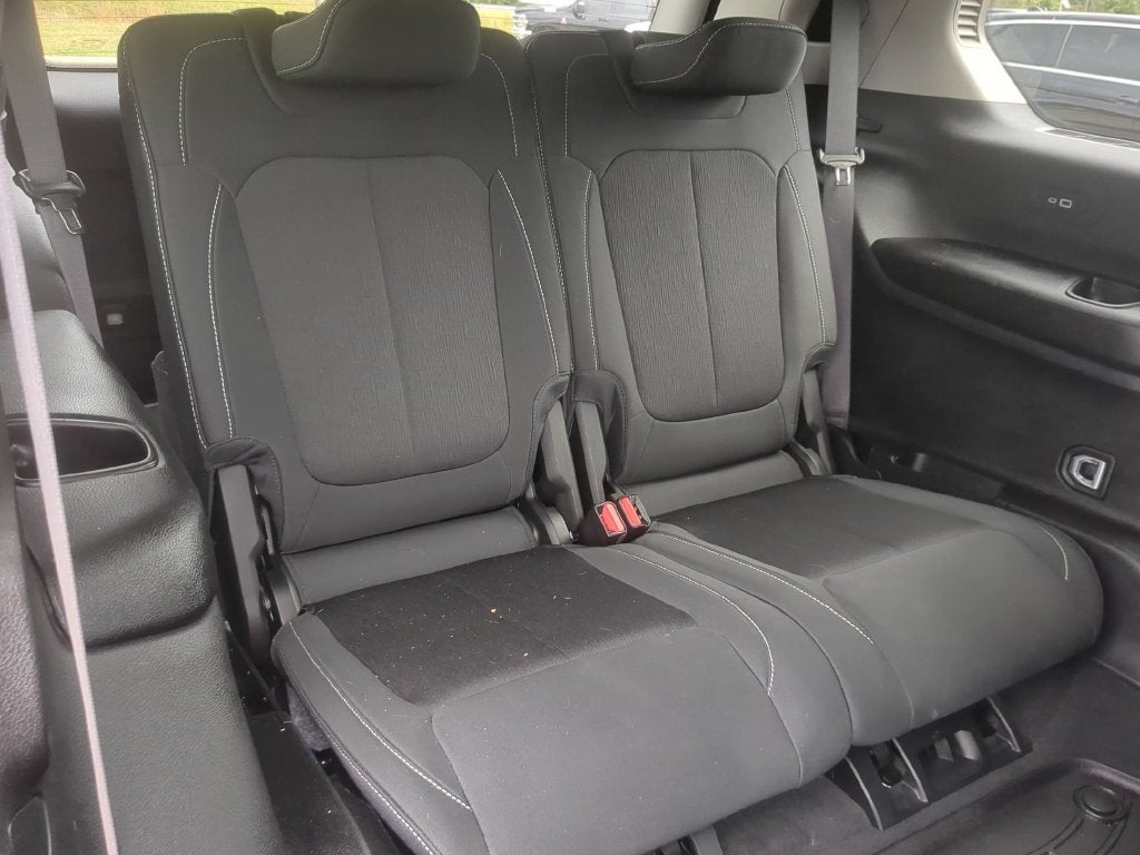 2022 Jeep Grand Cherokee L Laredo 4x4