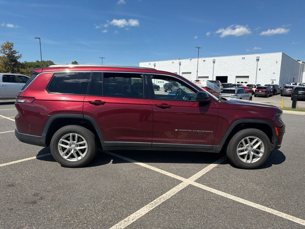 2022 Jeep Grand Cherokee L Laredo 4x4
