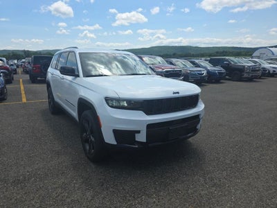 2023 Jeep Grand Cherokee L Altitude 4x4