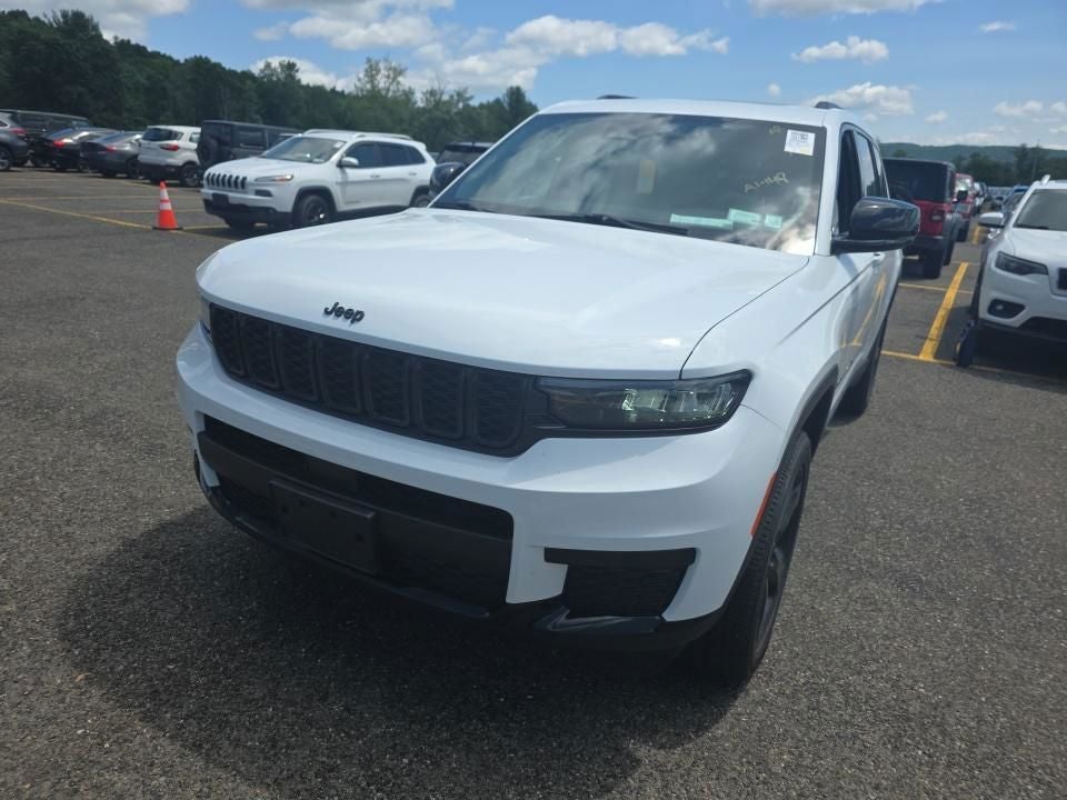2023 Jeep Grand Cherokee L Altitude 4x4