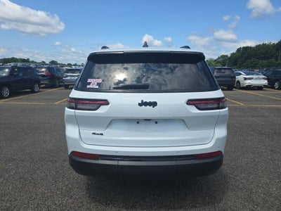 2023 Jeep Grand Cherokee L Altitude 4x4
