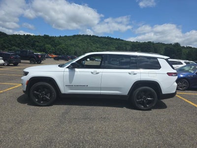 2023 Jeep Grand Cherokee L Altitude 4x4