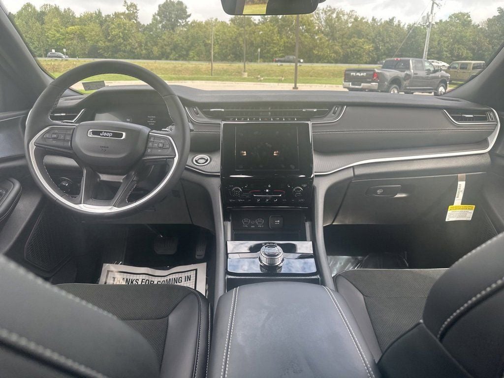 2025 Jeep Grand Cherokee L GRAND CHEROKEE L ALTITUDE X 4X4