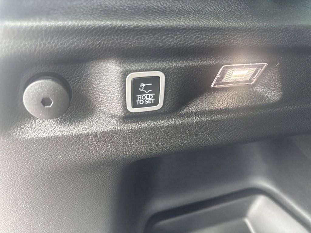 2025 Jeep Grand Cherokee L GRAND CHEROKEE L ALTITUDE X 4X4