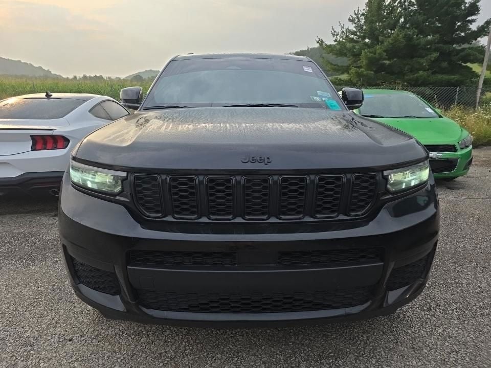 2022 Jeep Grand Cherokee L Altitude 4x4