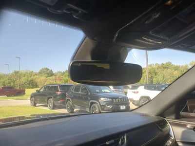2022 Jeep Grand Cherokee L Altitude 4x4