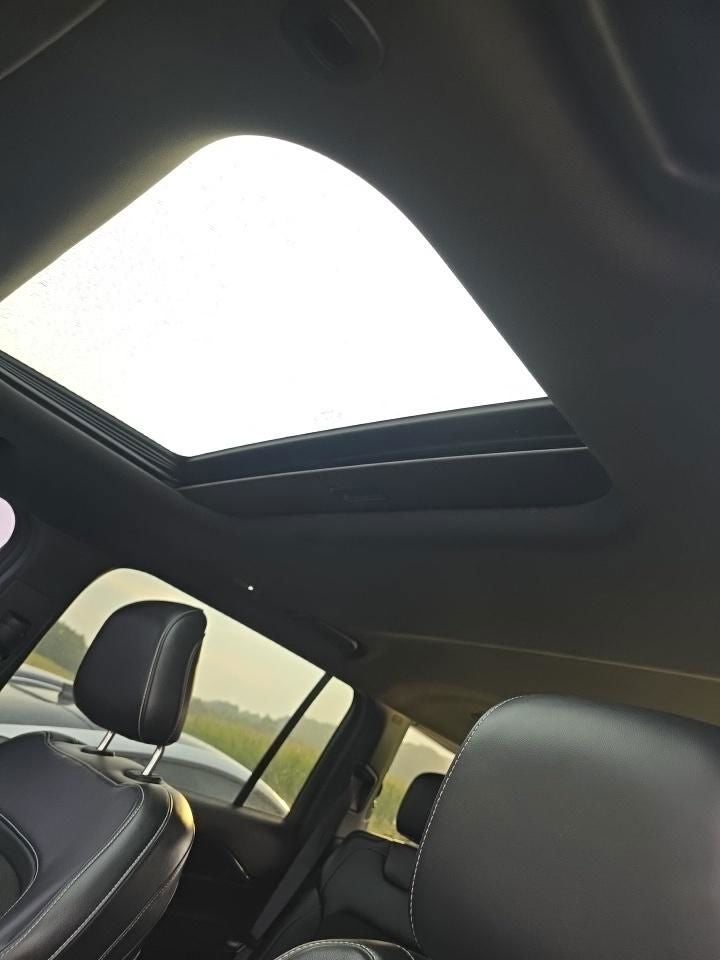 2022 Jeep Grand Cherokee L Altitude 4x4