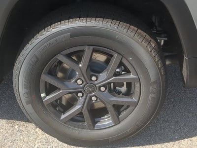 2027 Jeep Grand Cherokee L GRAND CHEROKEE L LAREDO ALTITUDE 4X4