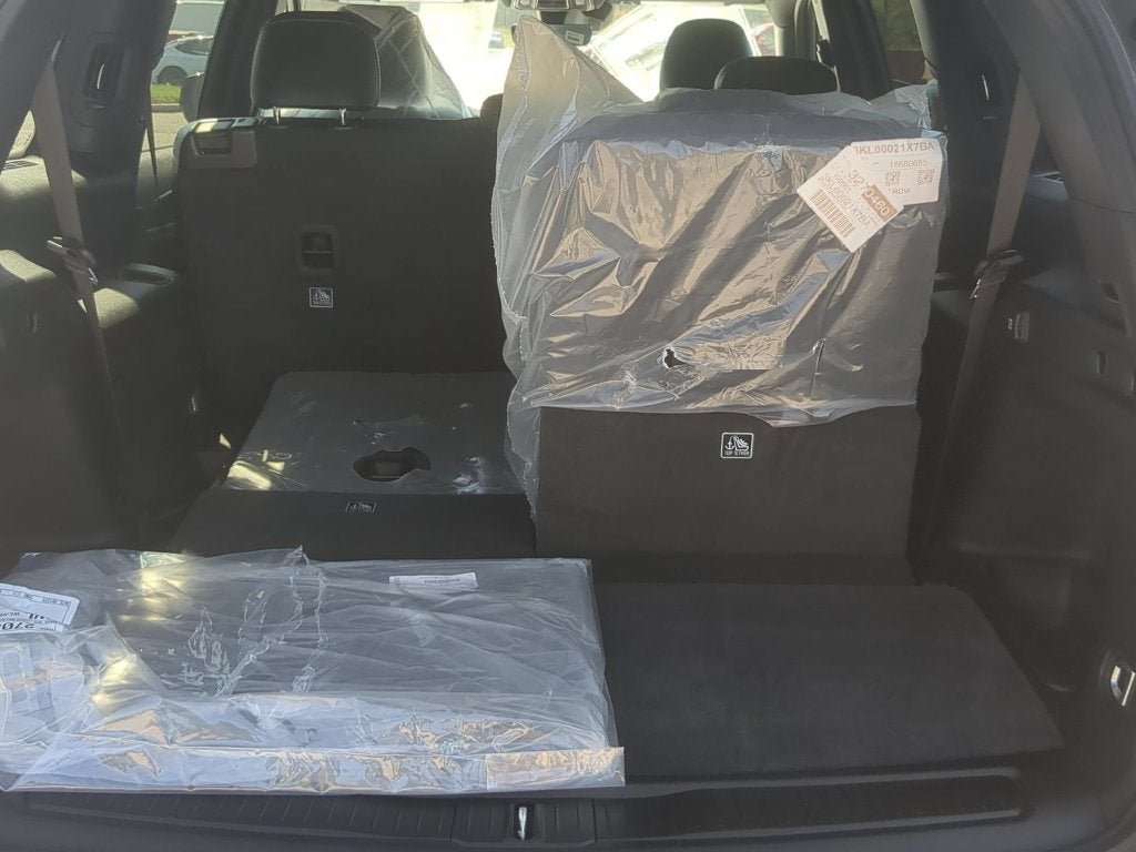 2027 Jeep Grand Cherokee L GRAND CHEROKEE L LAREDO ALTITUDE 4X4