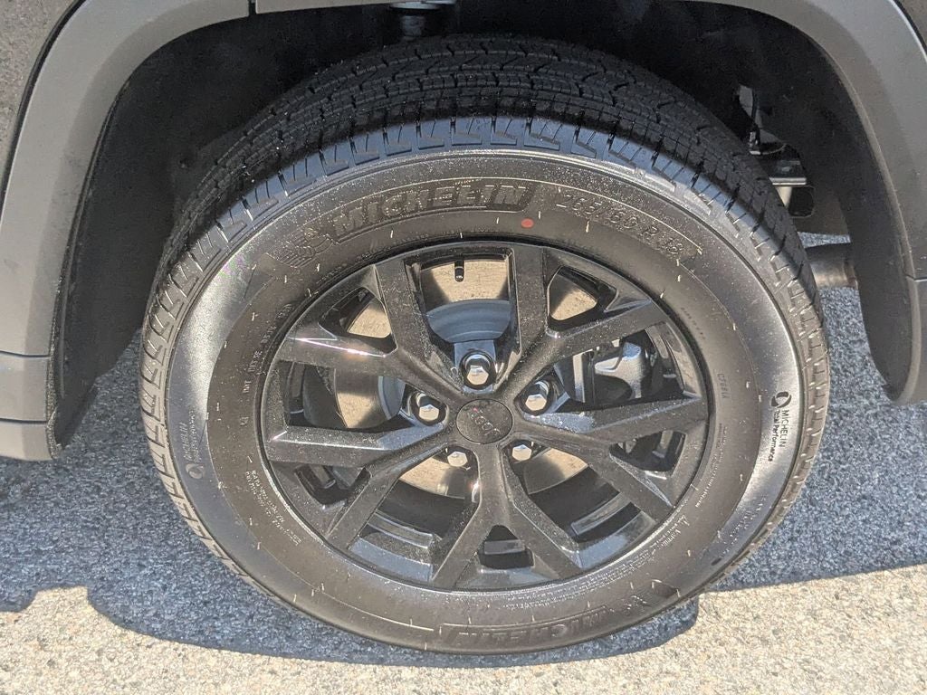 2026 Jeep Grand Cherokee L GRAND CHEROKEE L LAREDO ALTITUDE 4X4