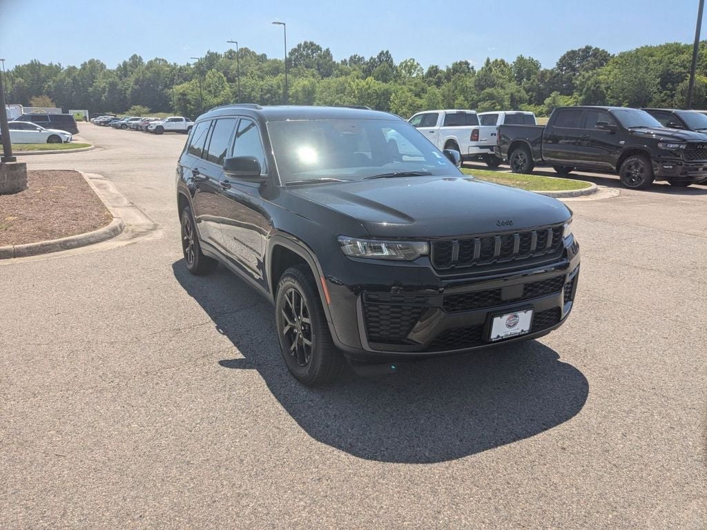 2026 Jeep Grand Cherokee L GRAND CHEROKEE L LAREDO ALTITUDE 4X4