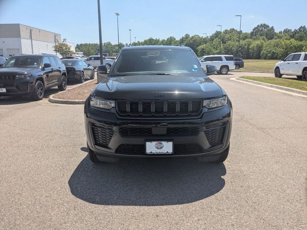 2026 Jeep Grand Cherokee L GRAND CHEROKEE L LAREDO ALTITUDE 4X4