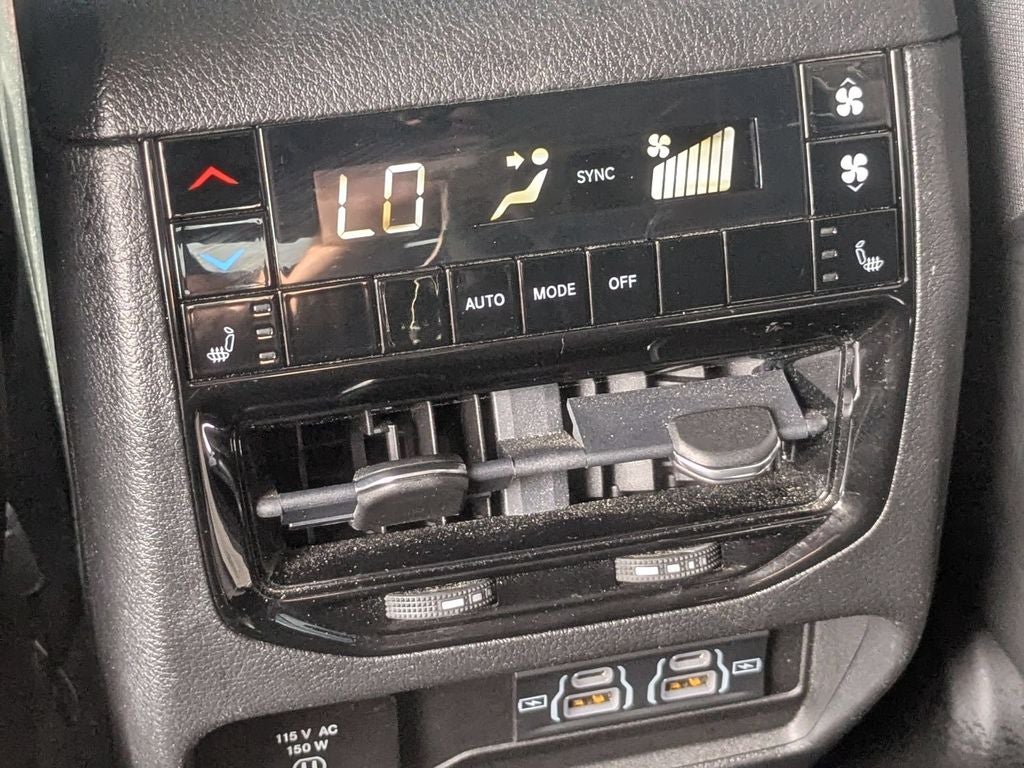 2022 Jeep Grand Cherokee L Limited 4x4
