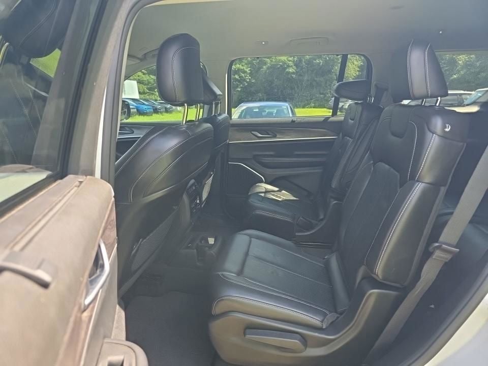 2022 Jeep Grand Cherokee L Limited 4x4
